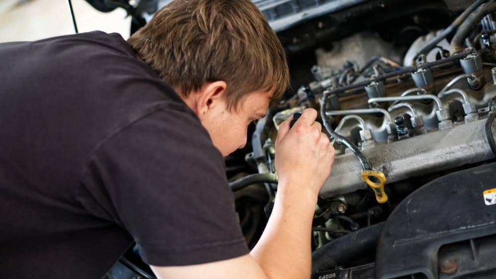 Hvorfor vælge et autoriseret værksted i thisted og nykøbing mors